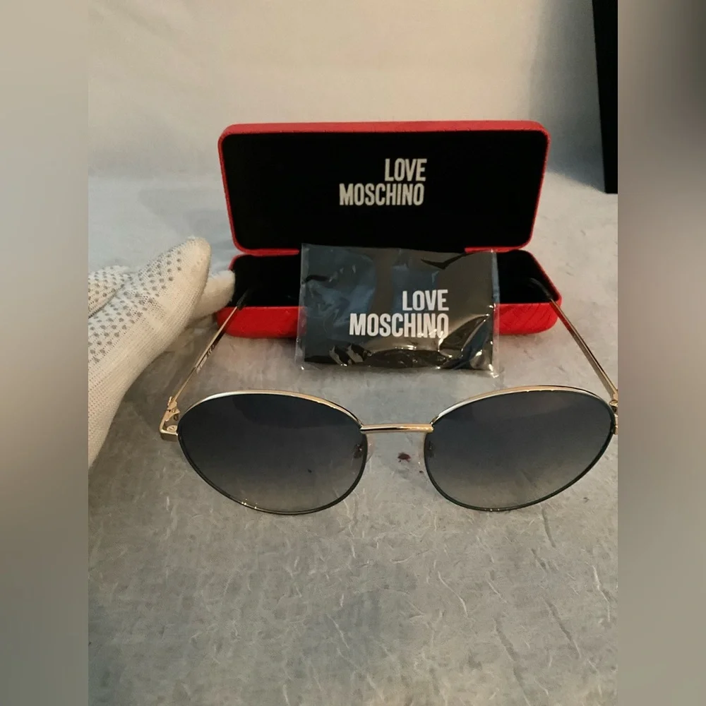 Love Moschino Sunglasses